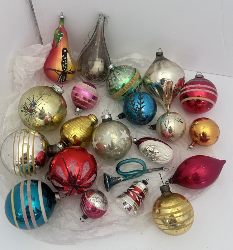 VTG  Lot of Stencil Christmas ornaments Glitter Atomic Star Bell,De Carlini 21