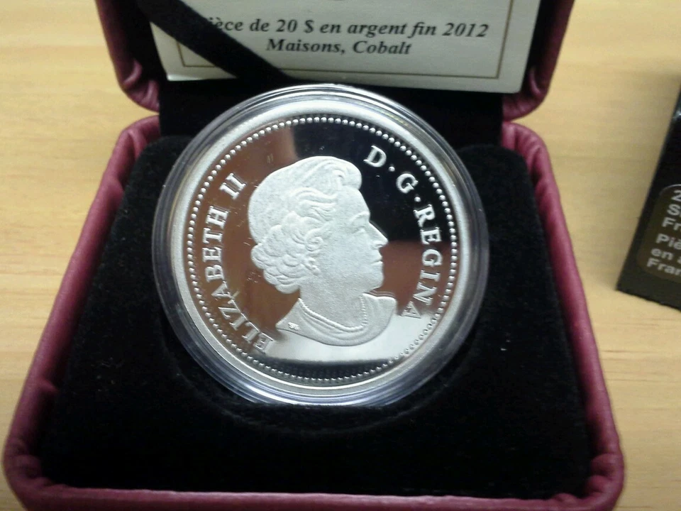 2012 1 oz Silver Canadian $20 Coin - Carmichael's Houses, Cobalt 9000 - Image 4 of 4