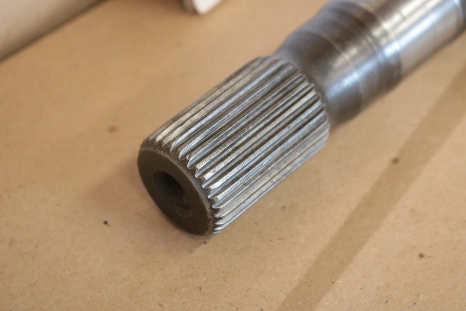 1974-1976 Jeep J10 J20 Dana 44 Inner Axle Shaft Right Hand Passenger Side - Image 3 of 4