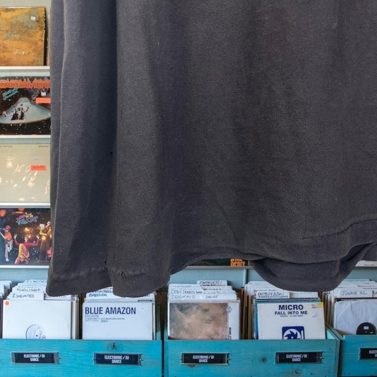 Vintage 1996 Kurt Cobain The End of Music Nirvana Star Giant Tag T