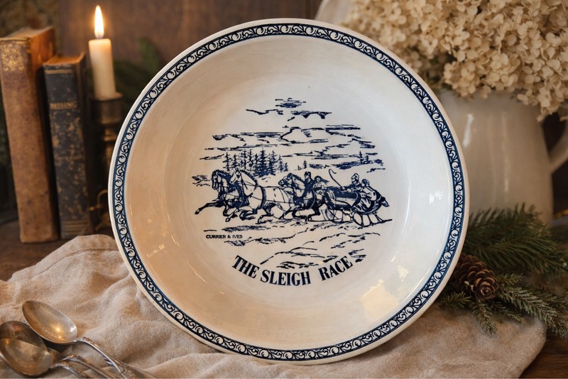 Royal China Sleigh Ride Pie Plate 10" Ceramic Blue Cream Transferware