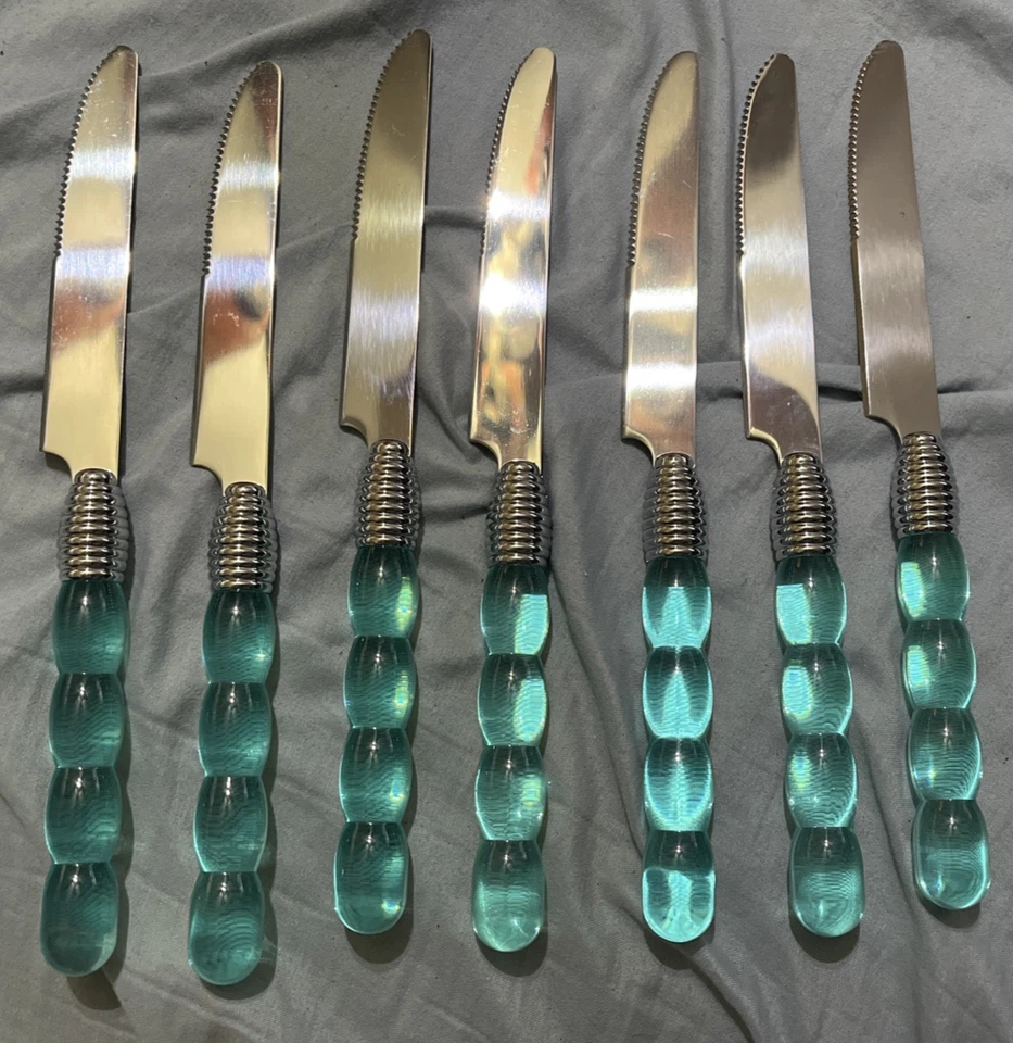 23 Piece Cutlery Set Stainless Steel Blue Plastic 8 Spoons, 8 Forks, 7 knifes - Image 4 of 4