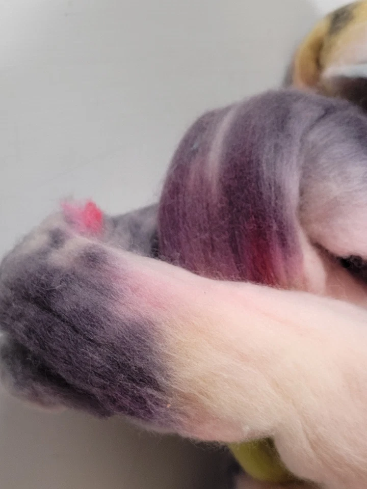 Hand Dyed Mohair Ansola Goat Adult Locks Colorful Yarn 14' - Image 3 of 4