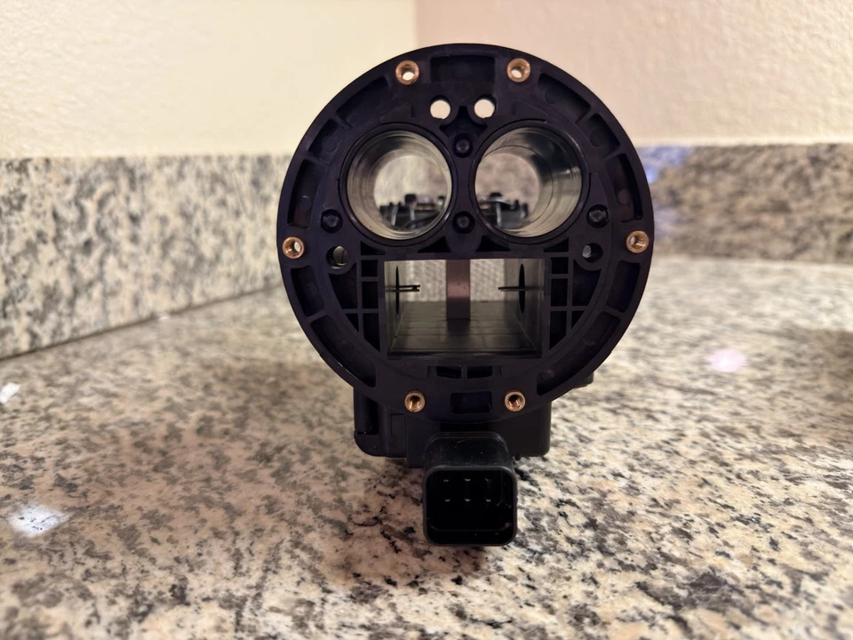 Medidor de fluxo de ar de massa sensor fabricante de equipamento original MD118127 para Mitsubishi Pajero Montero L300 MAF - Imagem 3 de 4