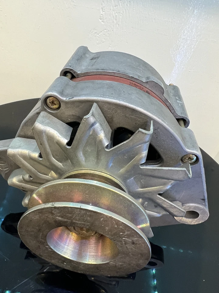 Alternatore Bosch per Camion 28V codice 0120469978 - Immagine 3 di 4