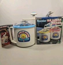 Donvier Chillfast Ice Cream Maker 1 Pint Blue Rim VINTAGE No Ice Salt needed
