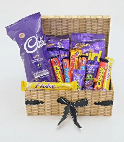 ULTIMATE CHOCOLATE BOX LUXURY HAMPER GIFT CADBURY   Easter  Box  present dad