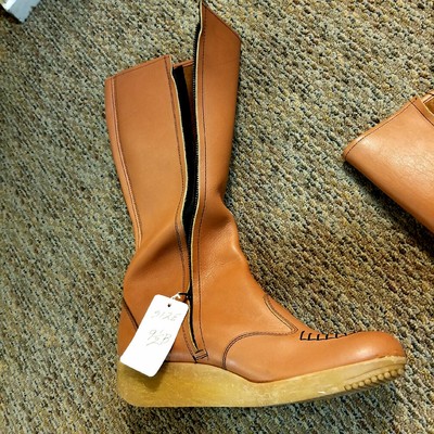 earth wedge boots