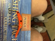 BRAND NEW YAKIMA BAIT CO. MAG LIP 3.5  IN A BEAUTIFUL COLOR PATTERN***