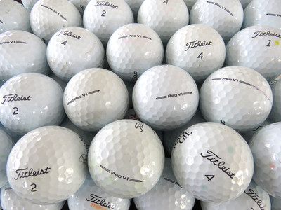 24 x PRO V1 MODELL 2023 GOLFBÄLLE IN KLASSE B TOP ZUSTAND. PORTOFREI.
