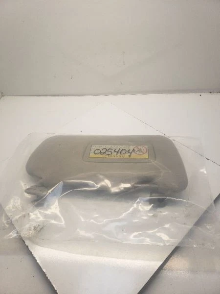 Parasol de pasajero iluminado para 03-04 Infiniti I35 958199 Foto 2 de 4