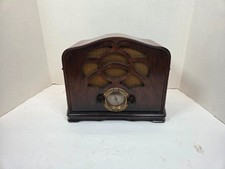 Very rare Emerson Ingraham model 38 tube radio Restored works