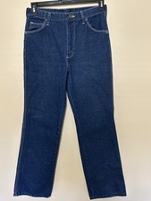 Vintage Wrangler regular fit men's denim jean size 32x30 style 85640 made In USA