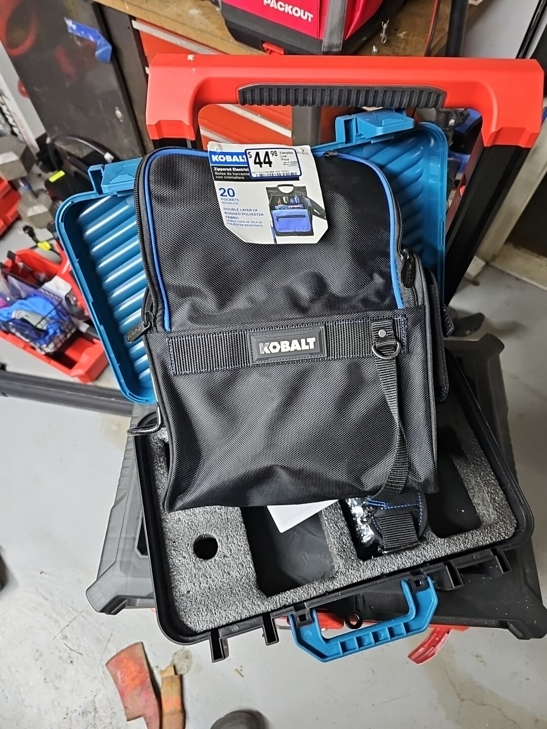 Kobalt Zippered Electricians Tool Pouch. 20 Pockets. With Shoulder