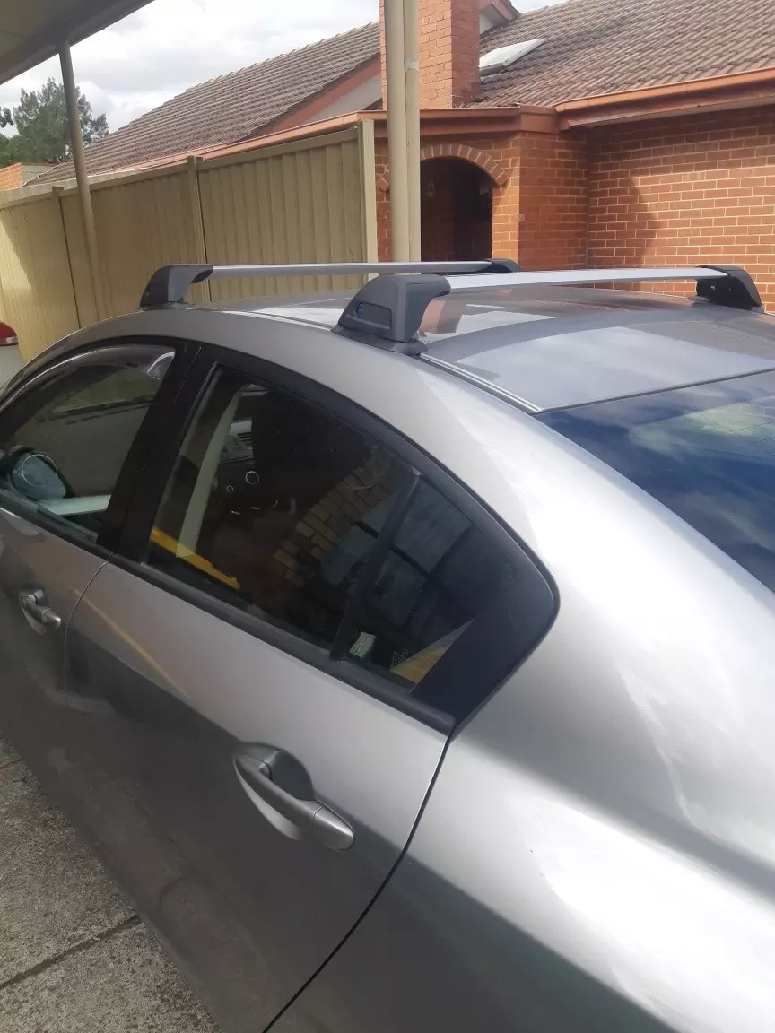 2x New Aerodynamic Cross bar Roof rack for mazda 3 2004 2008 sedan hatch
