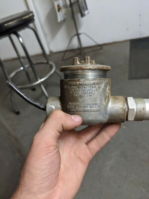 inc Stndard Industrial Sensor Assembly 197149 4342 D.S. Details about General Monitors inc Stndard Industrial Sensor Assembly 197149 4342 D.S. Details about General Monitors