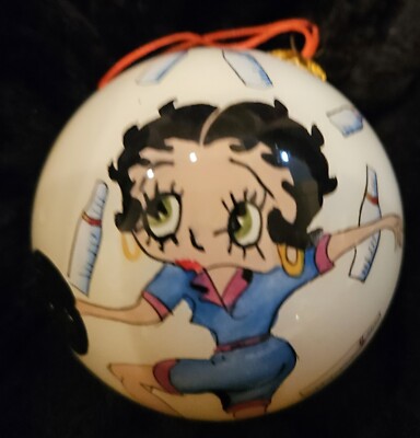 BETTY BOOP CHRISTMAS GLASS ORNAMENT ''BOWLING TEAM BETTY'' A STRIKE OR TURKEY''RARE