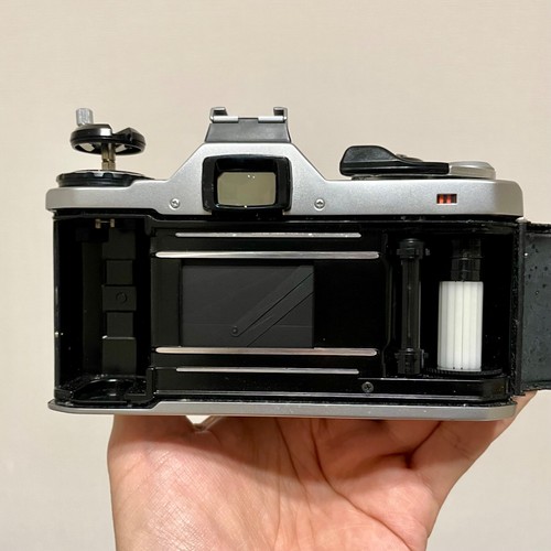 PENTAX ME SLR 35mm Film Camera w/ SMC PENTAX-M Double Lens!(50mm F1.7+40-80mm ) - Picture 7 of 24