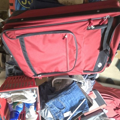 American Tourister 3pc Luggage Set: 25'' Checked Roller, Kids Carry-On & Toiletry