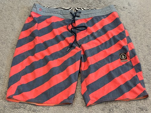 Volcom Stoneys pantaloncino tavola surf uomo 32 rosso blu a righe nuoto spiaggia