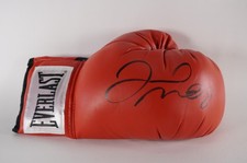 UFC Floyd Mayweather Jr. AUTOGRAPHED boxing glove  w/COA #Z732A