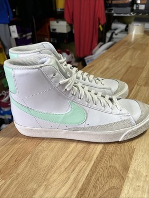 New Youth Kids Nike FZ3537-100 Blazer Mid 77 GS White Mint 7Y/8.5W - Used