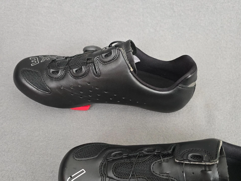 Zapatos de ciclismo de cuero LAKE CX237 con BOA y suela de fibra de carbono talla 40,5 - ¡EXCELENTE! Foto 4 de 4