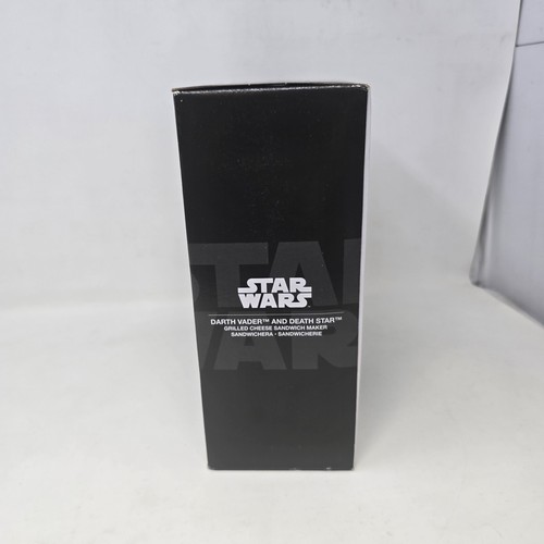 Star Wars Grilled Cheese Sandwich Maker w/ Death Star + Darth Vader Designs - Picture 3 of 12