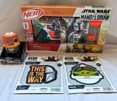 NERF Star Wars The Mandalorian Blaster Gun,  Chopper droidables.