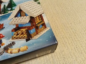 LEGO Creator Expert: Winter Village Cottage (10229) New Sealed In Original Box