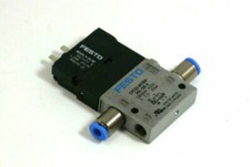 Festo CPE10-M1BH-3GL-QS-4 196846 Air Solenoid Valve New