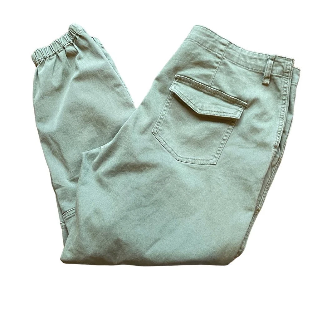 PacSun Mid Rise Utility Green Joggers Women s Size 31 eBay