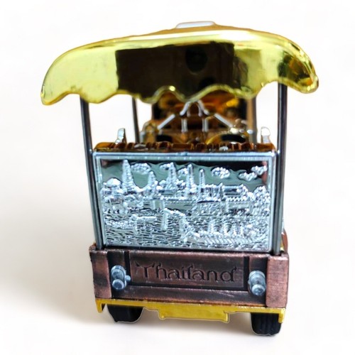 Tuk Tuk Thailan Taxi Model Wind up 3 Wheel Souvenir Bangkok 1980 Glod - Picture 9 of 9