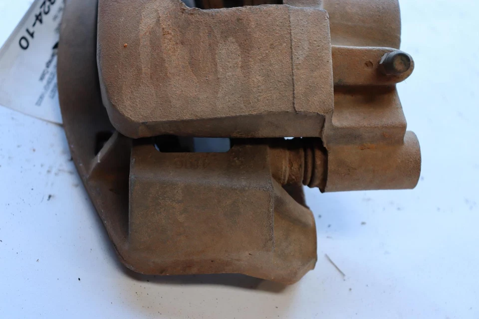 Pinza de freno trasera derecha GMC SIERRA 2500 2011-2019 OEM Foto 2 de 4