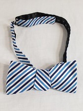 Bowtie Dark Blue  Light Blue Stripes 100 Polyester Self Adjustable Pre-owned