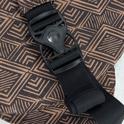 Kavu Rope Sling Bag Crossbody Backpack Brown Canvas Aztec Geometric Buckle EUC - Picture 12 of 13
