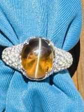 Kat Florence 7.42 Ct Cats Eye Chrysoberyl Milk And Honey Flawless Diamond Ring .