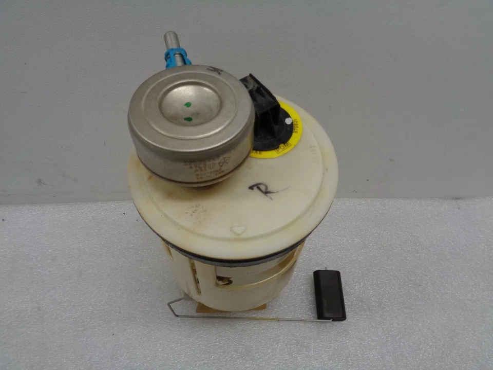 Dodge Ram 1500 1998-2003 furgoneta módulo de montaje de bomba de combustible 109" Wb OEM AK2411268 Foto 2 de 4