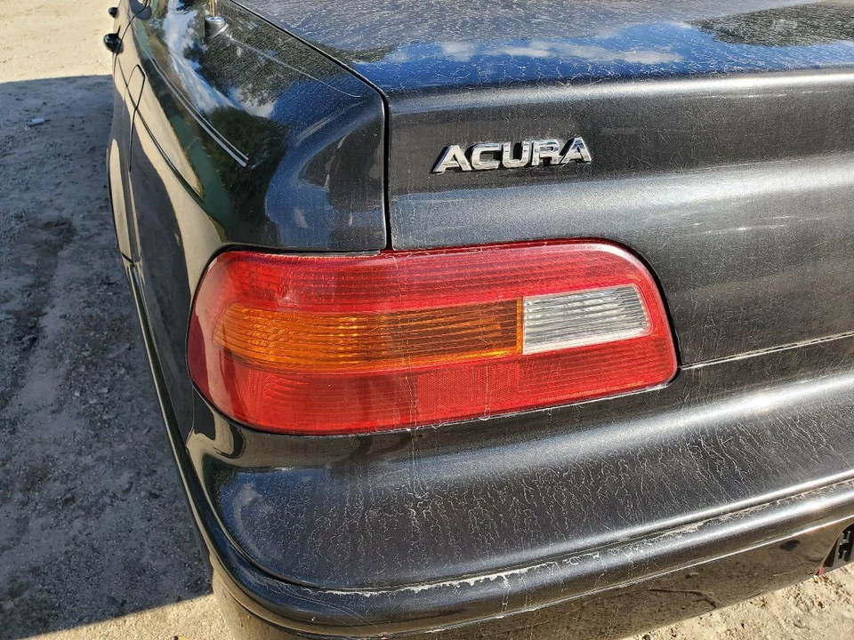 Luz trasera izquierda 1991 1992 1993 1994 1995 Acura Legend OEM tiene grietas solares Foto 4 de 4