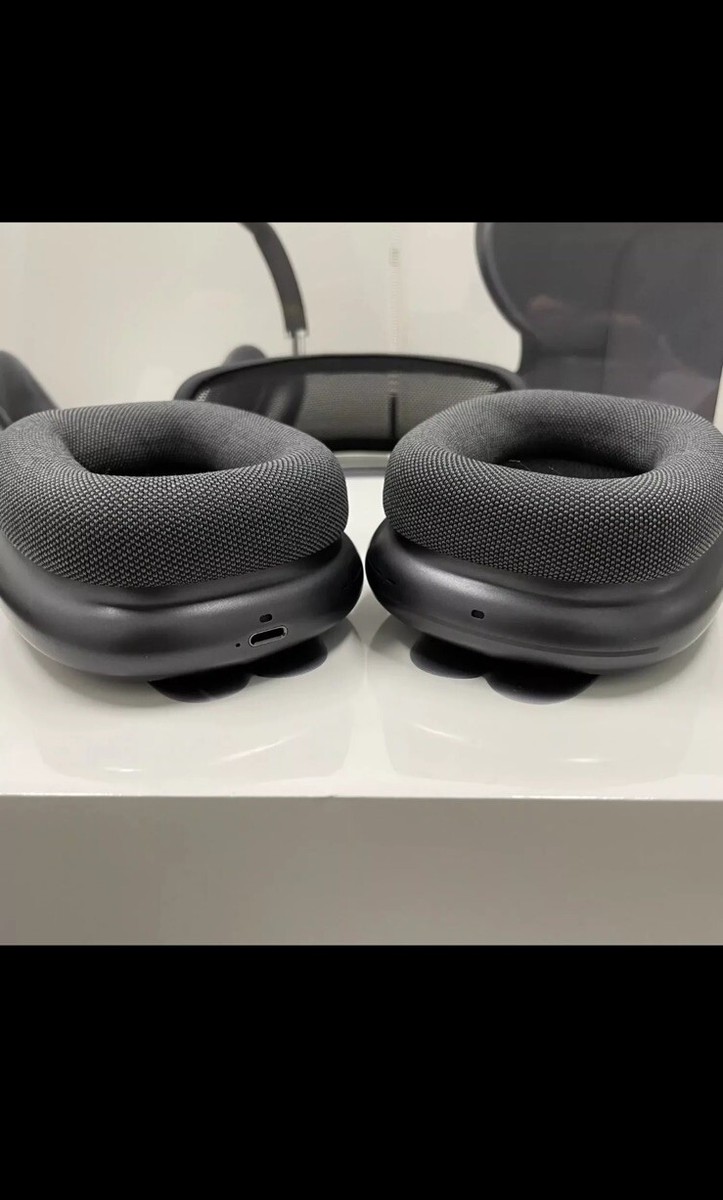 Apple AirPods Max Wireless Over-Ear Headset - Space Gray Apple AirPods Max Wireless Over-Ear Headset - Space Gray