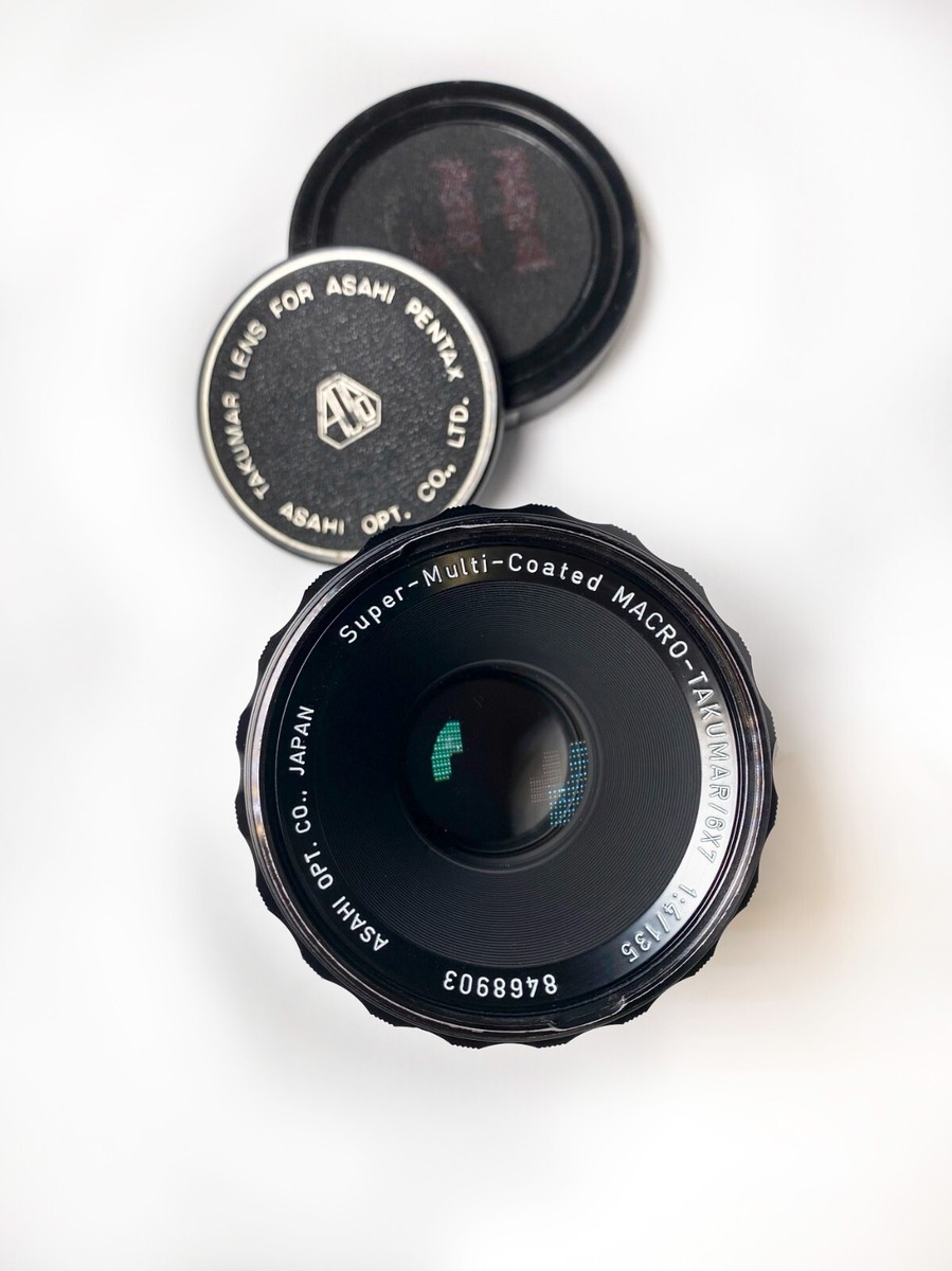 Pentax 6x7 Super-Multi-Coated MACRO-TAKUMAR/6x7 1:4/135 Lens