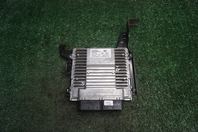 2011 2012 HYUNDAI SONATA 2.4L Engine Computer Module OEM ECM 391012G663  NO VIN