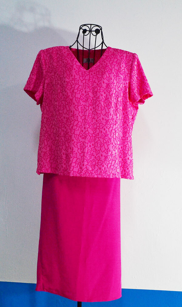 CONJUNTO TRAJE CEREMONIA FIESTA TOP Y FALDA ROSA PLUS SIZE TALLA GRANDE (48)