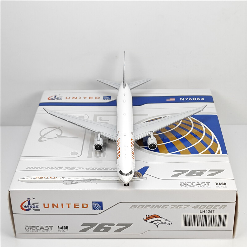 Boeing 767-400ER 1/400 ダイキャスト 1:400 JC Wings UNITED BOEING 767-400ER Passenger Airplane