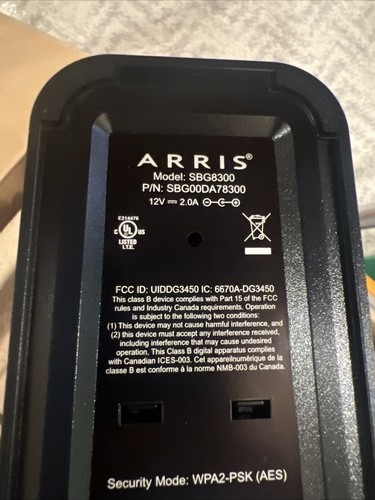 ARRIS SURFboard SBG8300 DOCSIS 3.1 Gigabit Kabelmodem & AC2350 Dual Band WLAN - Bild 14 von 16