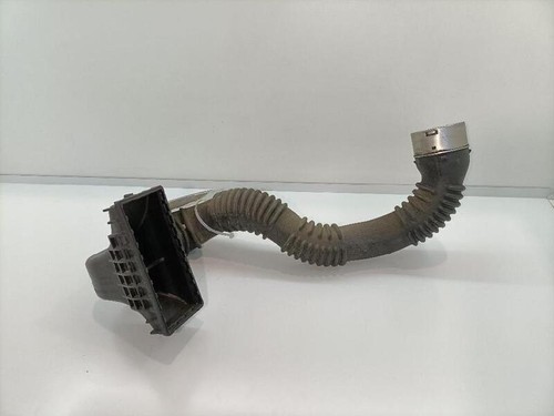 A2465200401 intercooler rohr für MERCEDES CLASSE A «W176 (2013) 180 CDI 89046