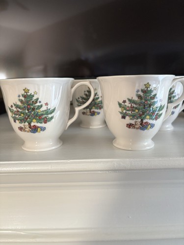 NIKKO “Happy Holidays” Footed Tea/Coffee Cups Japan - Picture 8 of 11