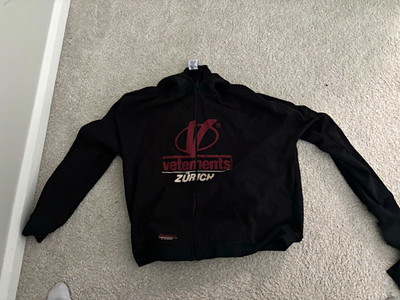 Vetements Black Full Zip Hooded Hoodie Logo Accent Graphic Print Size M