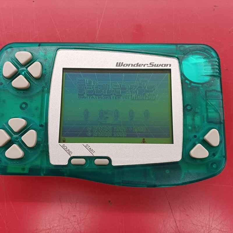 BANDAI WonderSwan SW-001 Handheld Console Retro Gaming Japan A2107