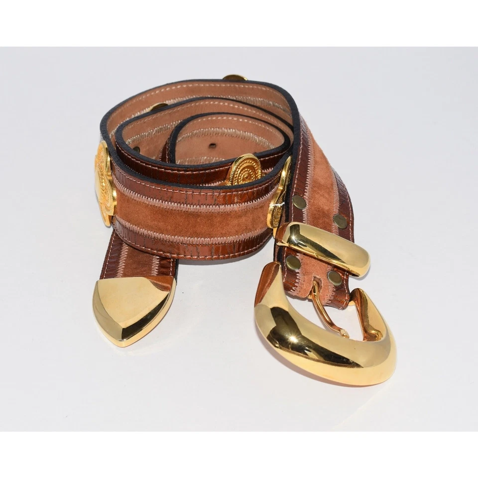 Cinturón de Diseñador STREET ADVANCE Tono Dorado Concho Gamuza y Cuero 37" Foto 3 de 4